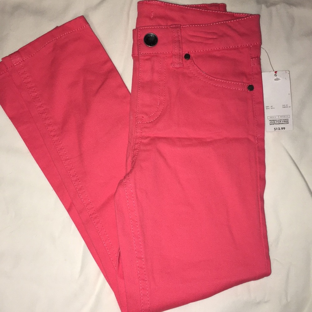 Route 66 NWT. Pinkish coral color. Skinny jeans